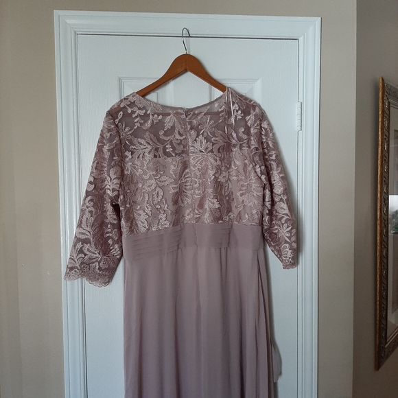 Ladies clothing plus size - Picture 8 of 8